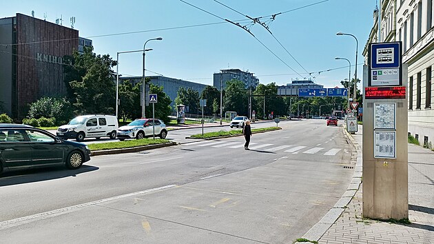 P�echod pro chodce na �eskobud�jovick� Lidick� t��d� u krajsk�ho ��adu.