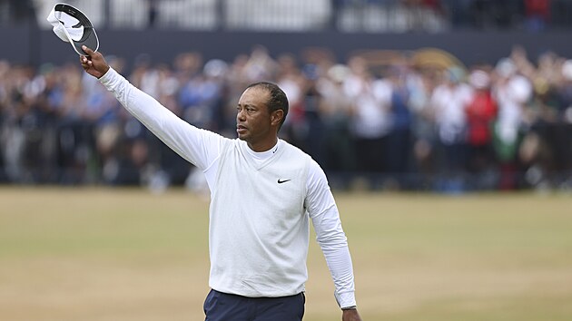 Tiger Woods neproel na golfovm majoru The Open cutem.