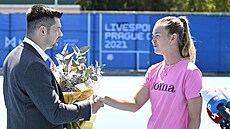 editel turnaje WTA 250 Livesport Prague Open a eská tenistka Marie Bouzková...