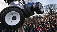 Desítky tisíc farmářů protestují v Nizozemsku od začátku týdne. Blokují...