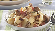 Gnocchi s houbovou  om��kou