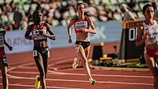 Diana Mezuliáníková v rozbhu na 1500 metr na MS v Eugene.