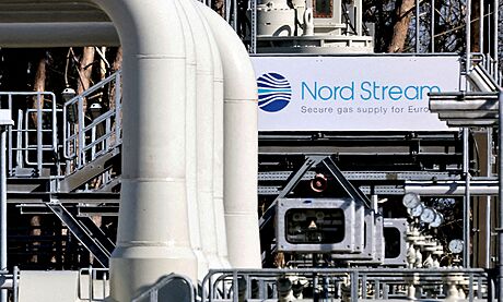Zaízení plynovodu Nord Stream 1 v severonmeckém Lubminu (26. ervence 2022)