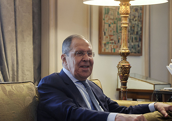 Ruský ministr zahranií Sergej Lavrov na návtv Káhiry, kde jednal s...