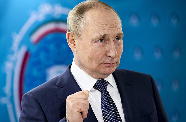 Souhlasíme, ať Putin rozhodne tak, nebo úplně jinak, míní dvě třetiny Rusů