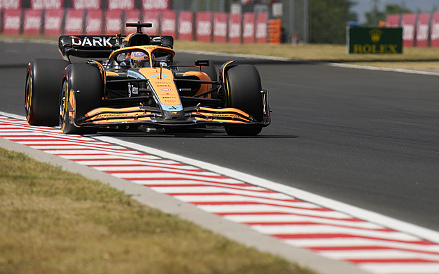 Trest pro Ricciarda: Na startu posledního závodu sezony F1 přijde o tři místa