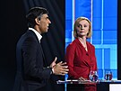 Rishi Sunak a Liz Trussová v televizní debat kandidát na britského premiéra...