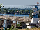 Antonivský most pes Dnpr u Chersonu, který se stal cílem ukrajinského...