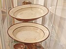 Uk�zky typick� keramiky vyr�b�n� v 19. stolet� v Rajnochovic�ch a okoln�ch...