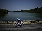 Kanadský cyklista Hugo Houle si jede pro vítzství v 16. etap Tour de France