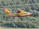 Italsk obojiveln letoun canadair