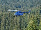 Vrtulník MI-8, který pro boj s poárem v eském výcarsku zapjila...