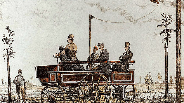 Prvn experimentln trolejbus zkouen v roce 1882 v Berln vypadal ponkud primitivn v porovnn s vyzrlejmi trolejbusy, kter se zaaly objevovat od roku 1900 a pouvat k pravideln doprav cestujcch.