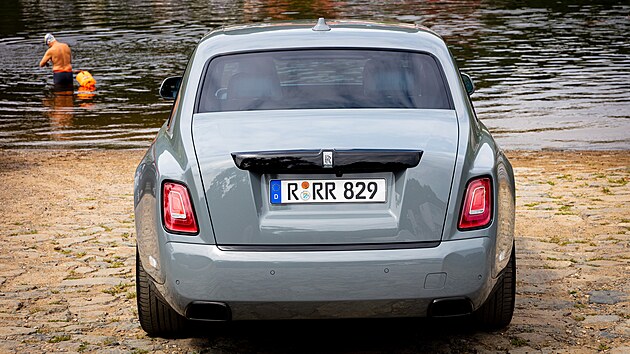 Rolls-Royce Phantom