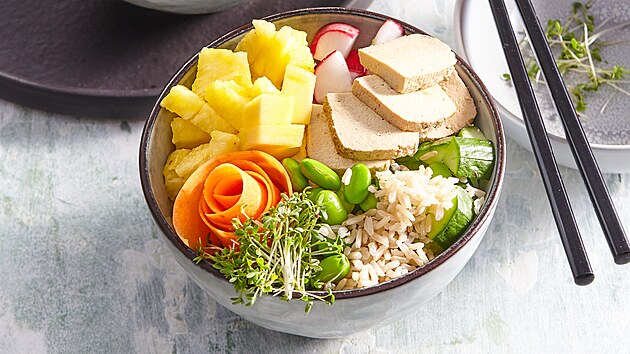 Vegetariánská poke bowl