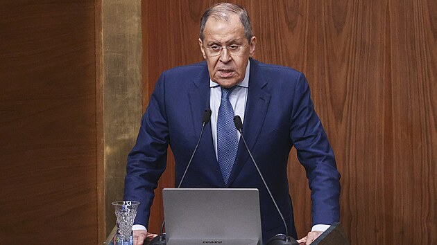 Rusk ministr zahrani Sergej Lavrov na nvtv Khiry, kde jednal s egyptskmi pedstaviteli. (24. ervence 2022)