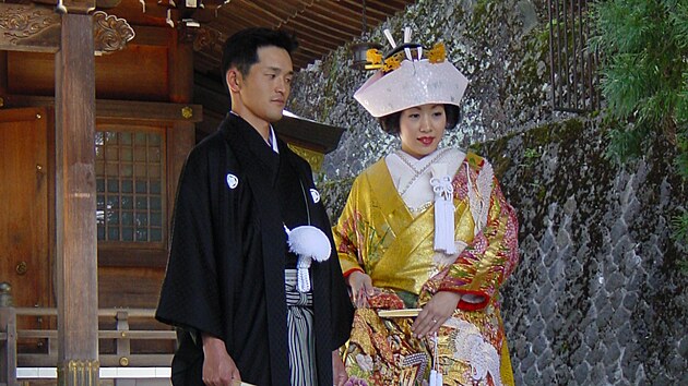 Tradin formln kimona dnes bvaj v Japonsku vyuvna hlavn na svatbch.