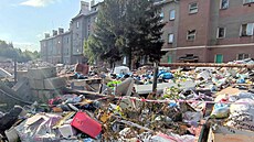 �ernou skládku u depa nechala uklidit sokolovská radnice.