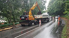 Oprava silnice v Bezruov ulici.