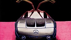 Koncept Mercedes C 111-II v podání Andyho Warhola v sérii obraz Cars vytvoené...