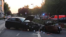 V Turnov� se srazilo audi s velorexem