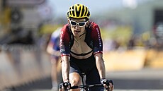 Britský cyklista Geraint Thomas z Ineosu v cíli 18. etapy Tour de France