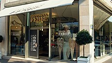 Obchod s obleením Gianfranco Ferre v Paíi.