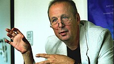 Dirigent Stefan Soltész v roce 2008.