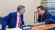 Premiér Petr Fiala a ministr zemědělství Marian Jurečka před jednáním vlády 27....