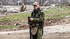 Ruský voják na Ukrajin