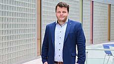 Rektor Univerzity Tomá�e Bati ve Zlín� Vladimír Sedla�ík. (�ervenec 2022)