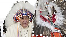 Papež František během návštěvy domorodých obyvatel v Edmontonu v kanadské... | na serveru Lidovky.cz | aktuální zprávy