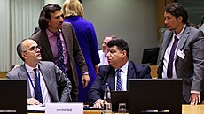 Kyperský tajemník Ministerstva energetiky, obchodu a prmyslu Marios Panayides...