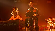 Záběr z koncertu Slipknot v O2 areně (28. července 2022).
