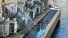 Zařízení transformátoru na Hooverově přehradě se vznítilo. (20. července 2022)