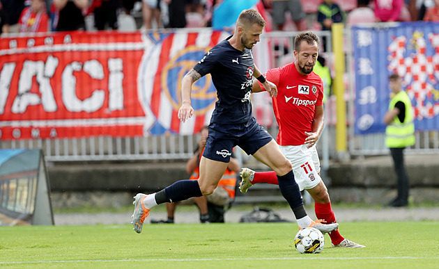 ONLINE: Slovácko - Zbrojovka Brno 0:1. Vašulín proměnil penaltu po faulu Slončíka