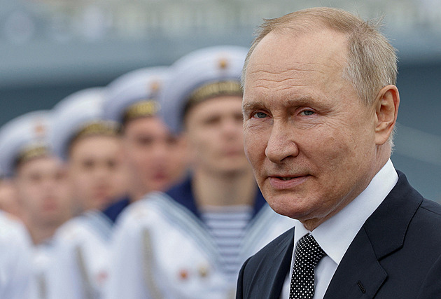 Putin schválil novou doktrínu, chce chránit „ideály a tradice ruského světa“