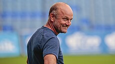 Mladoboleslavský trenér Pavel Hoftych sleduje utkání se Zlínem.
