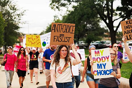 Demonstrace za právo na potrat v americké Indian (25. ervence 2022)