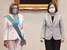 Pedsedkyn americké Snmovny reprezentant Nancy Pelosiová s tchajwanskou...