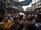 Truchlící mui v Gaze. (6. srpna 2022)