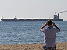 Lo Star Helena opoutí námoní pístav v ukrajinském ornomorsku. (7. srpna...
