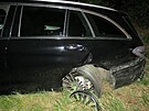 Nehoda voz Volkswagen a Mercedes-Benz u Tebechovic pod Orebem (8. 8. 2022)