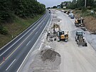 Rekonstrukce p�ivad��e k d�lnici D5 na z�padn�m okraji Plzn�. (27. 7. 2022)