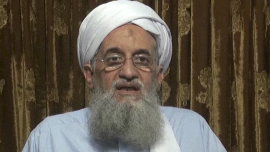 Lídr teroristické sít Al-Káida Ajmán Zavahrí (4. záí 2014)