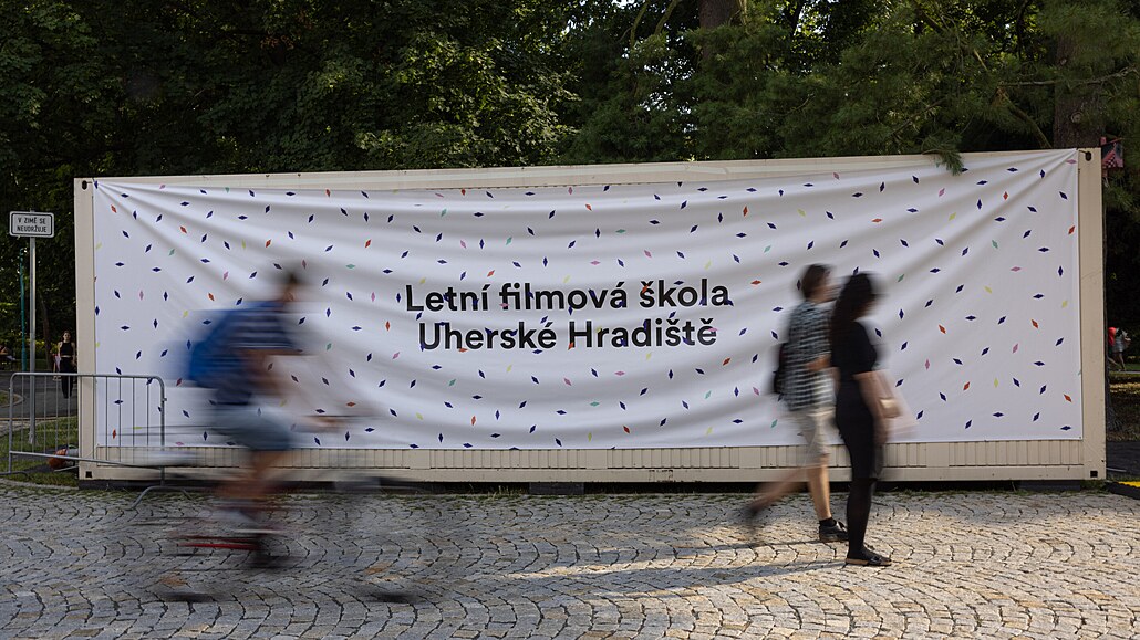 Letní filmová �kola v Uherském Hradi�ti je proslulá svou atmosférou.