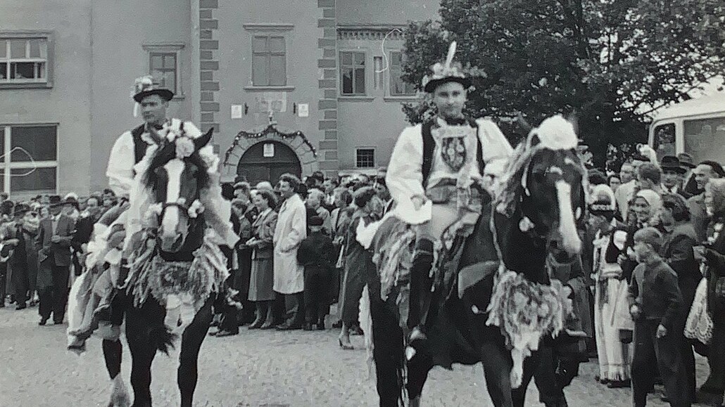 Jízda král v Kyjov v roce 1956.