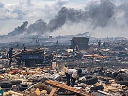 Na snímku skládka Agbogbloshie, Accra, Ghana.