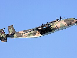 Ruský transportní stroj An-22