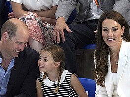 Princ William, princezna Charlotte a vévodkyn Kate na Commonwealth Games...